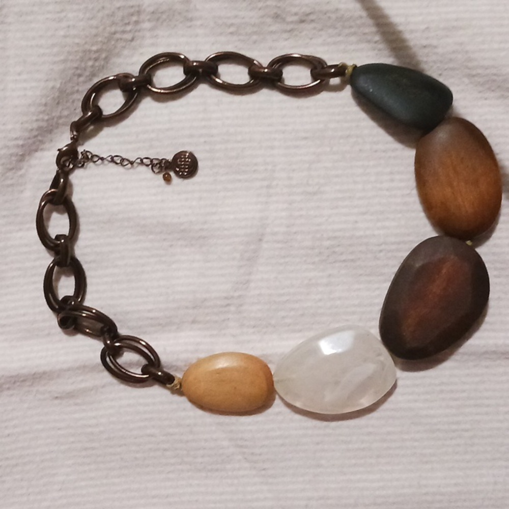 Wood piece necklace